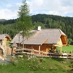 Pichelhuette * Murau